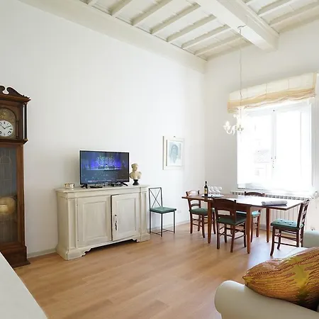 Soderini Palace Apartment
